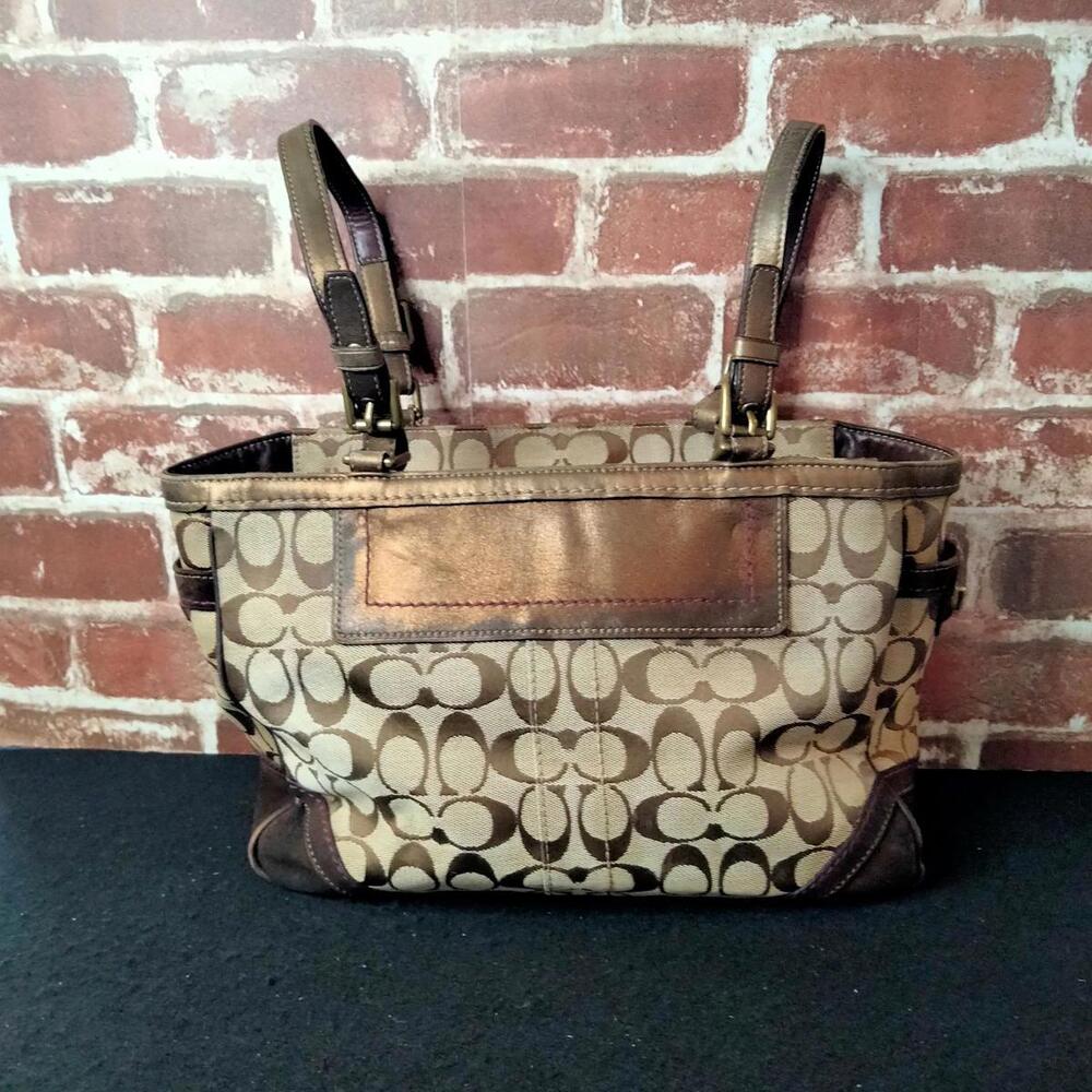 Coach Vintage 8K49 Hand Bag Signature Jacquard Leather Gallery Purse